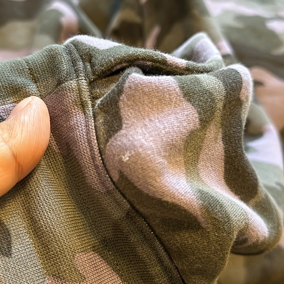 Lululemon Scuba High-Rise Jogger - Picture 14 of 14